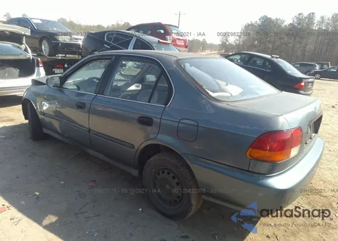 1997 Honda Civic Lx z USA, uszkodzony, nr VIN 2HGEJ6675VH516501